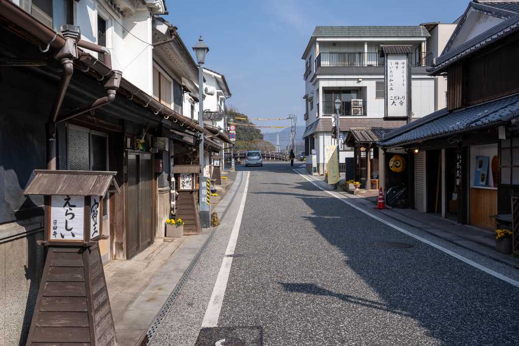 風情ある町並みとお店