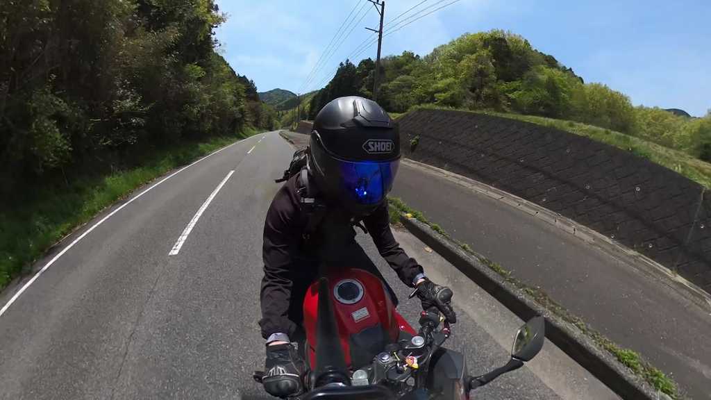 日出から速水へ抜ける山道