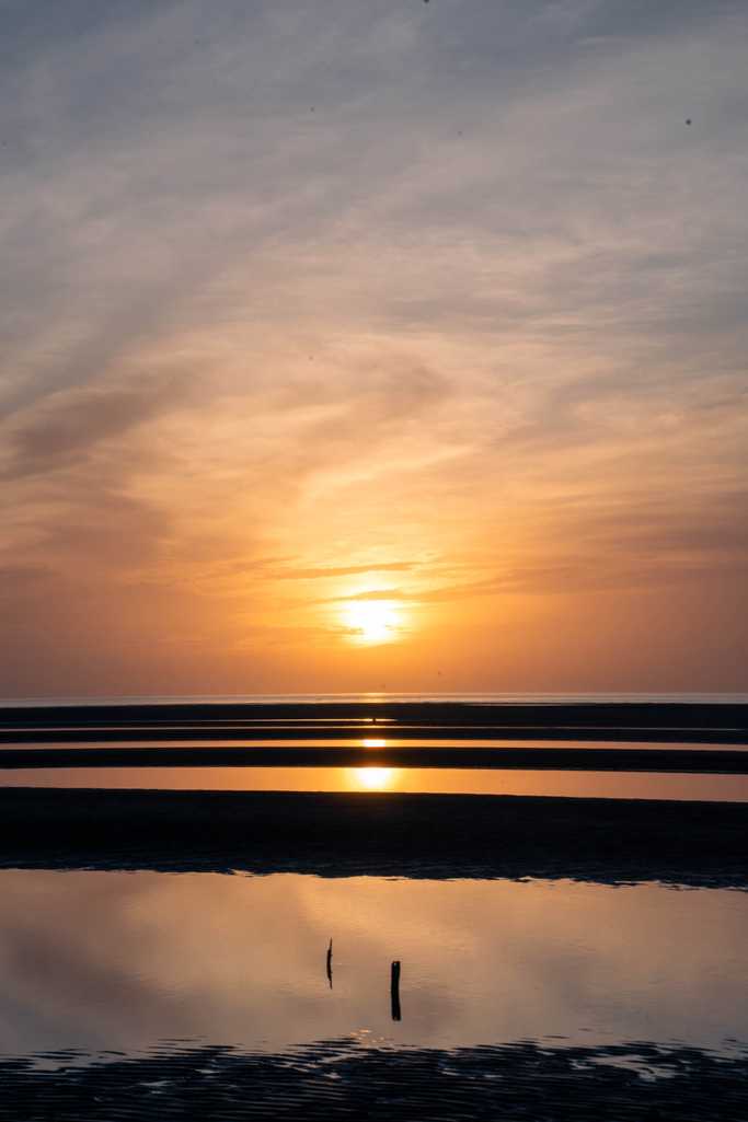 縦構図で見る美しい夕陽
